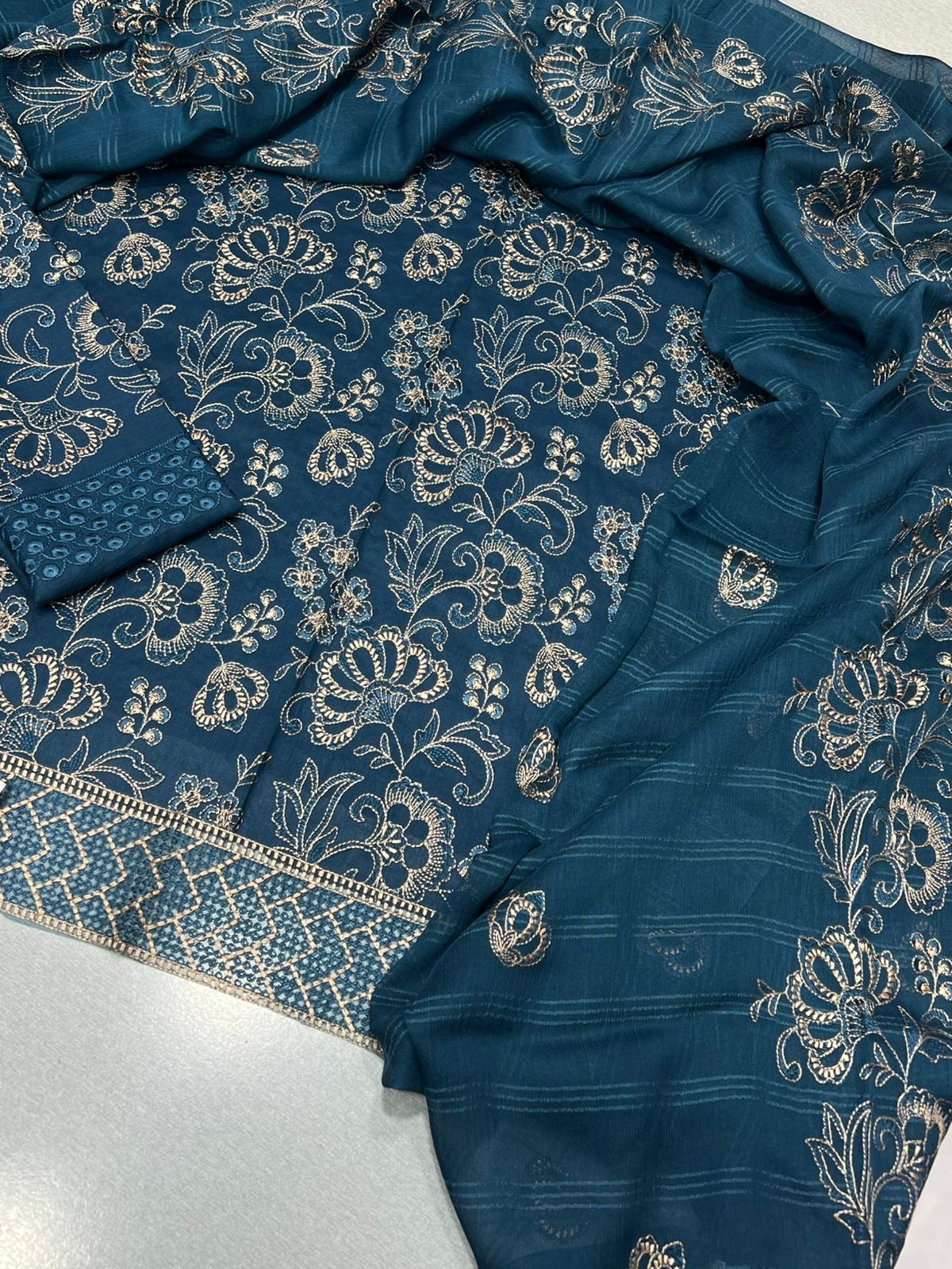 LAWN 3 PIECE UNSTICHED FULL HEAVY EMB SUIT FOR SUMMER 2025