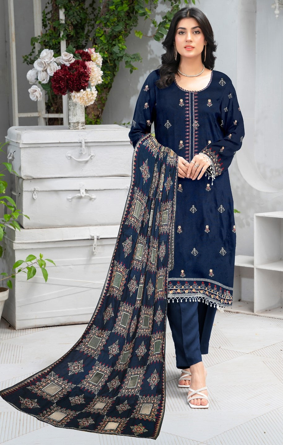 BAREEZE DHANAK 3 PEACE FULL HEAVY EMB SUIT WITH HEAVY EMB SHAWL FOR WINTER 2025-2026