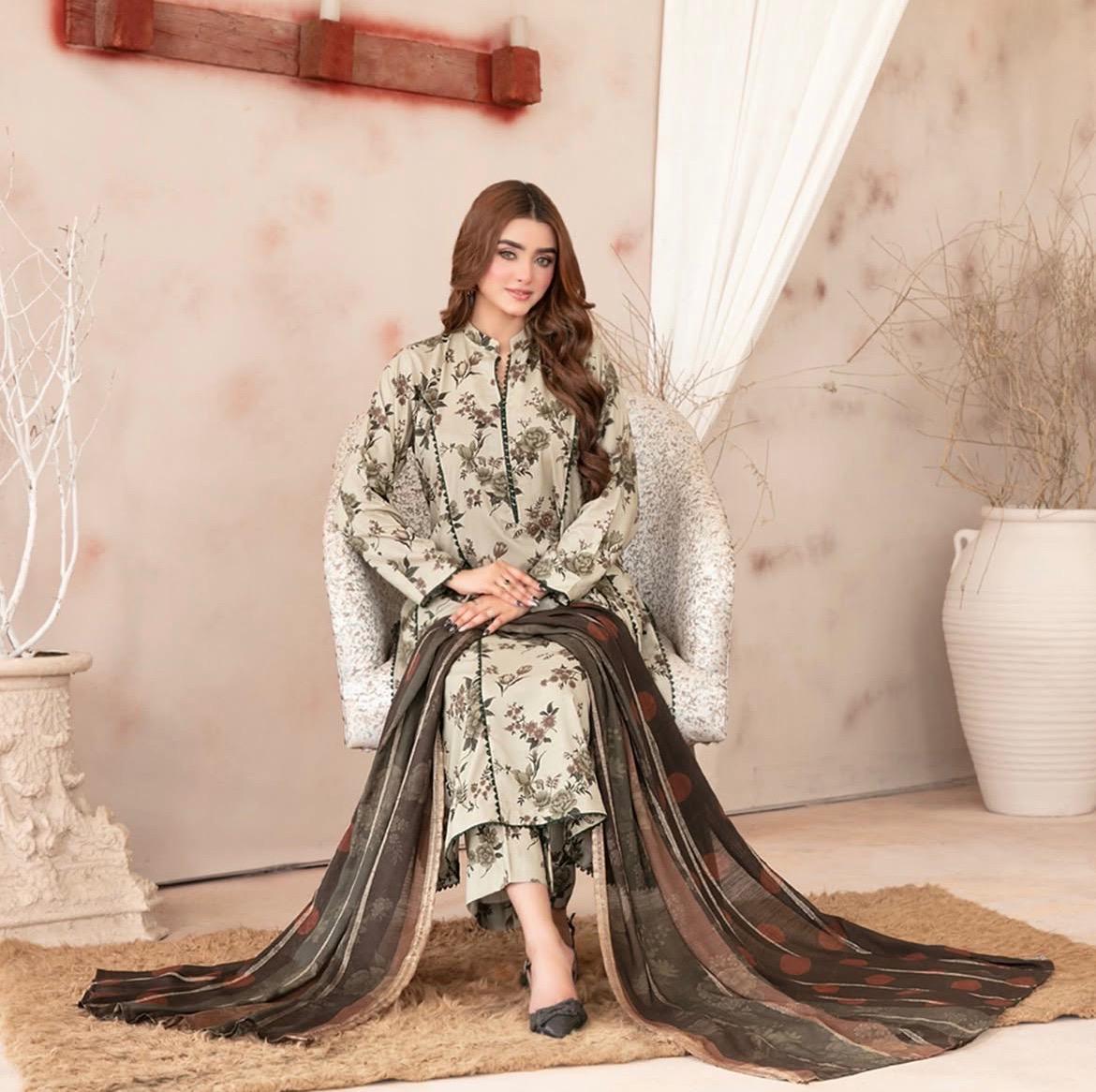 Digital Print 3 Piece Un-Stitched Suit