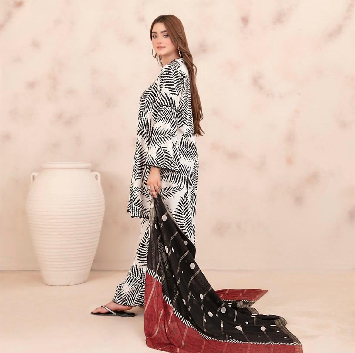 Digital Print 3 Piece Un-Stitched Suit